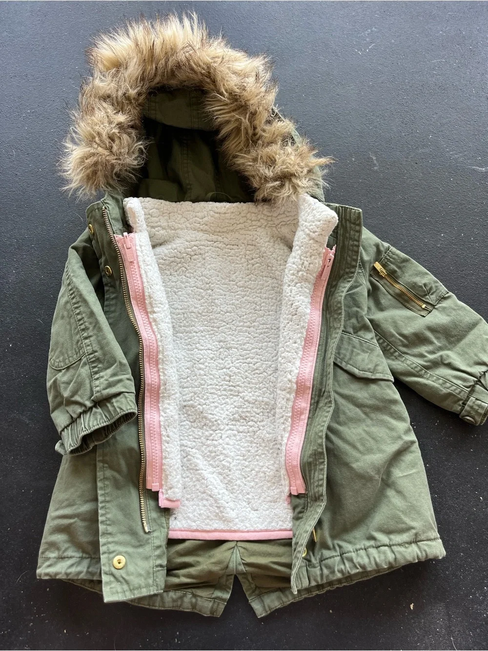 GAP two piece